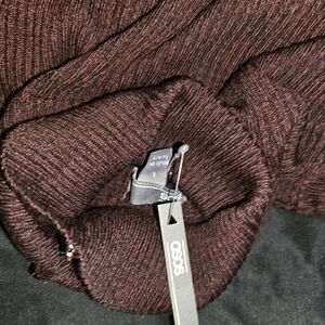 ASOS Men's Maroon Sweater